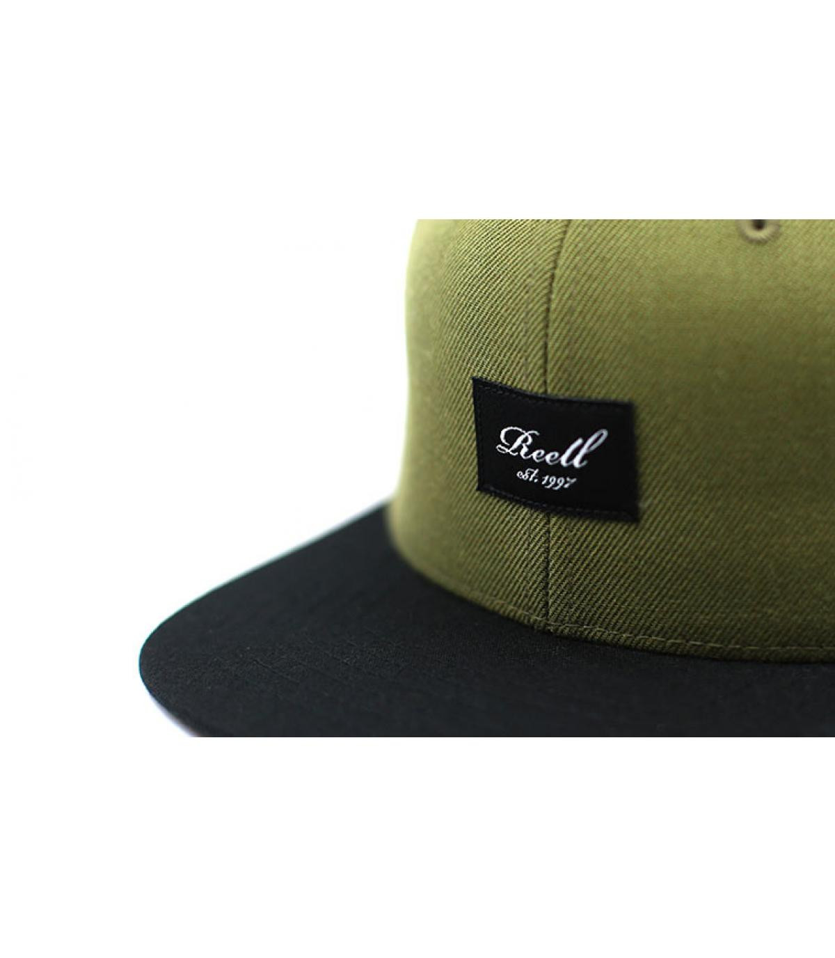 snapback verde negro Reell